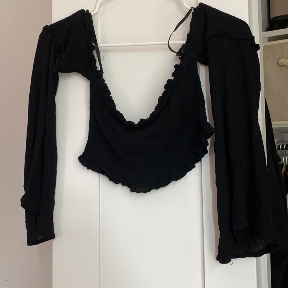 Long Sleeve Crop Top